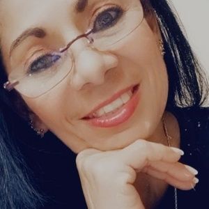 Meet your Posher, Gladys